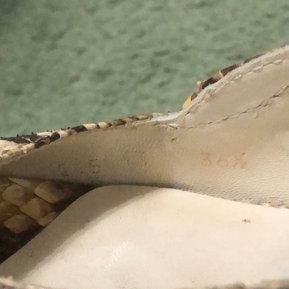 Gucci Kotao Wedge slingback sandal python Beige Gold Python snakeskin wedges - Picture 9 of 10